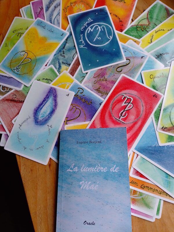 La lumière de Maé - Oracle intuitif